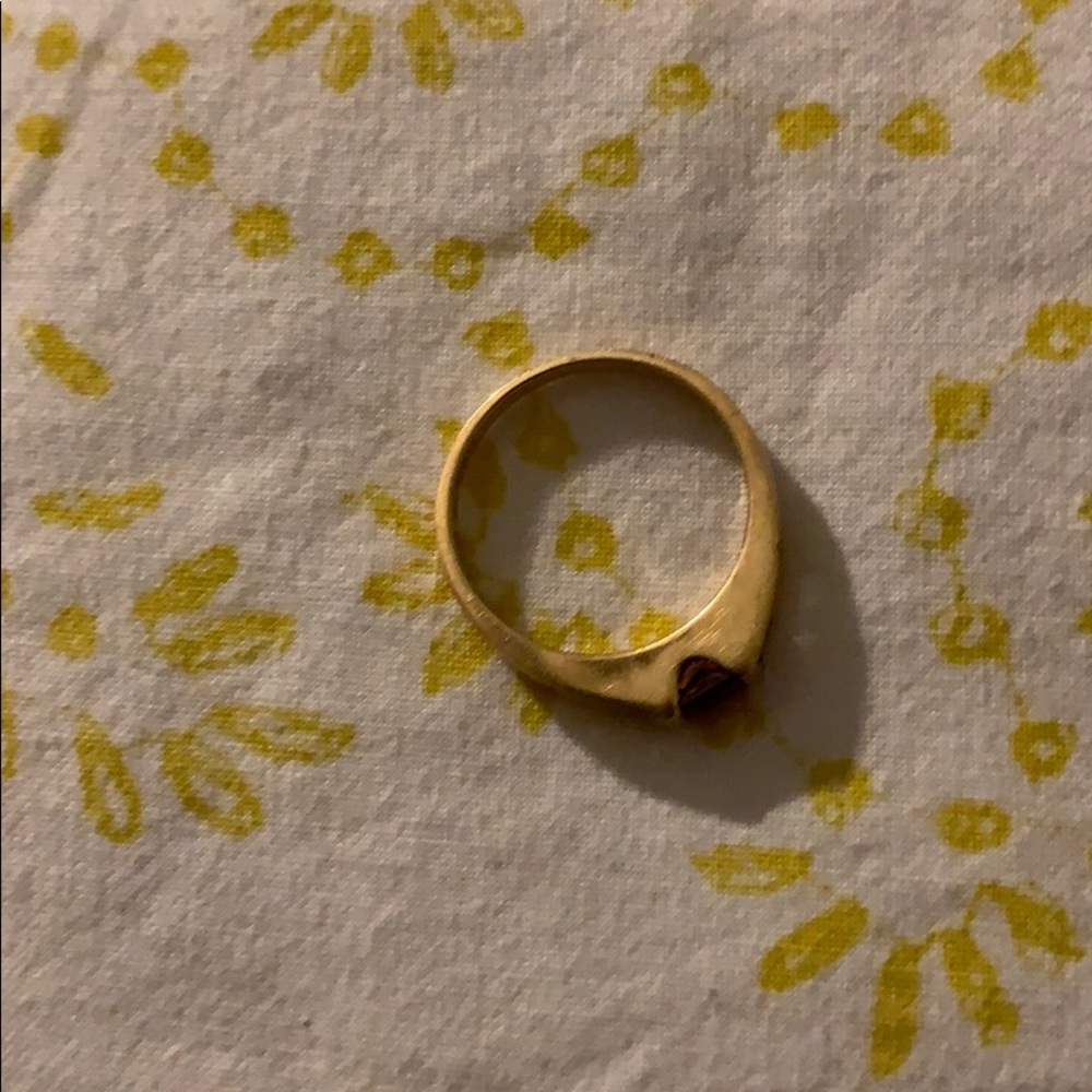 Gold and Ruby ring